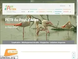 Sites similar to pays-arles.org
