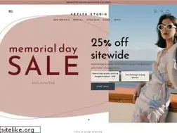 Sites similar to petitestudionyc.com
