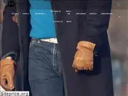 Sites similar to photographecoupleparis.fr