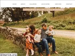 Sites similar to photographybyamynicole.com