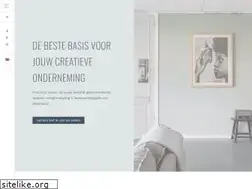 Sites similar to pictureandspace.com