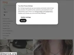 Sites similar to pingovita.etsy.com
