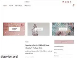 Sites similar to pinkpursuits.com