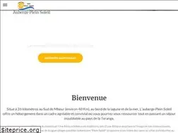 Sites similar to pleinsoleilsenegal.com