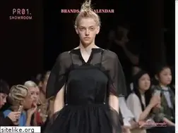Sites similar to pr01showroom.com