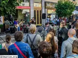 Sites similar to praznikglasbe.si