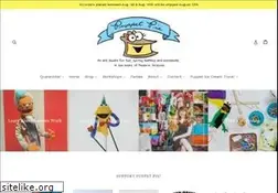 Sites similar to puppetpie.com