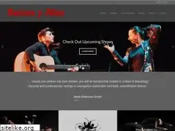 Sites similar to raicesyalasflamenco.com
