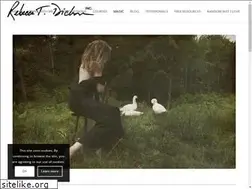 Sites similar to rebeccatdickson.com