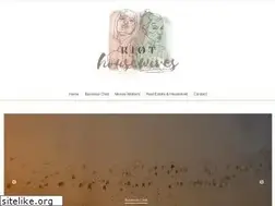 Sites similar to riothousewives.com