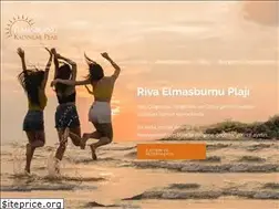Sites similar to rivakadinlarplaji.com.tr