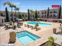 Sites similar to royaloakhotel.com