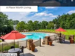 Sites similar to royaloaksapts.com