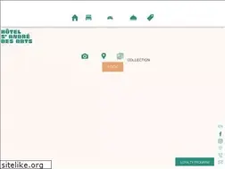 Sites similar to saintandredesarts.com
