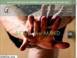 Sites similar to secondsideyoga.com