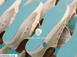 Sites similar to shoeslikepottery.com
