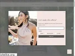 Sites similar to shoprevelry.com