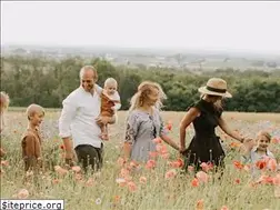 Sites similar to skiesofparchment.com
