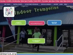 Sites similar to skysthelimitetown.com