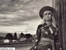 Sites similar to sofiatalvik.com