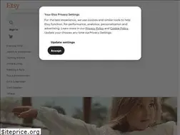 Sites similar to strawhatpony.etsy.com