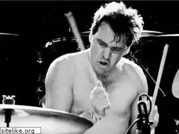 Sites similar to strummersclub.com