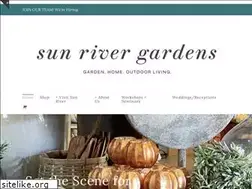 Sites similar to sunrivergardens.com
