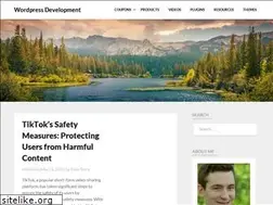 Sites similar to supermoodlethemes.com