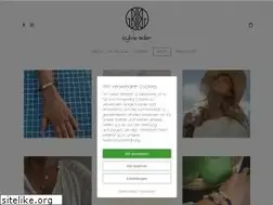 Sites similar to sylvieeder.com