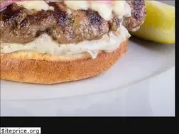 Sites similar to theblackthornpubholly.com