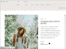 Sites similar to thedashofdarling.com