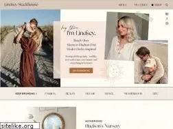 Sites similar to thefashionablybroketeacher.com