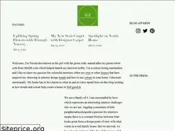 Sites similar to thegirlwiththegreensofa.com