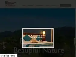 Sites similar to thegoldentusk.com