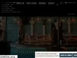 Sites similar to theoldqueenshead.com
