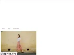 Sites similar to thetraveltextbook.com