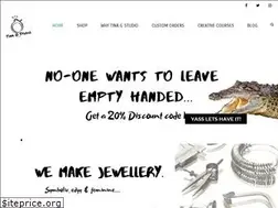 Sites similar to tinagstudio.com