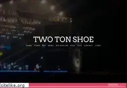 Sites similar to twotonshoe.com