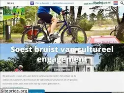 Sites similar to uitinsoest.nl