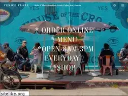 Sites similar to veniceflake.com