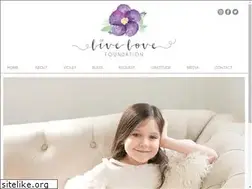 Sites similar to welivelove.org