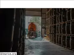 Sites similar to whiskeywealthclub.com