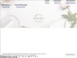 Sites similar to wholenesshaven.com