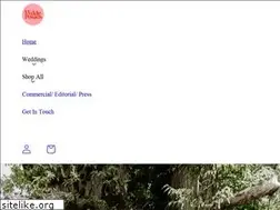 Sites similar to wildeposies.com