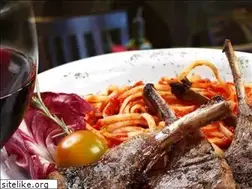 Sites similar to wineanddinehawaii.com