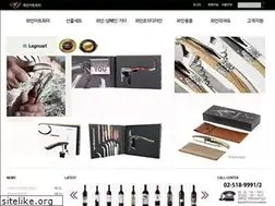 Sites similar to wineartpia.com