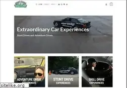 Sites similar to wingsandslicks.com
