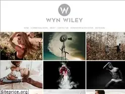 Sites similar to wynwileyphotoblog.com